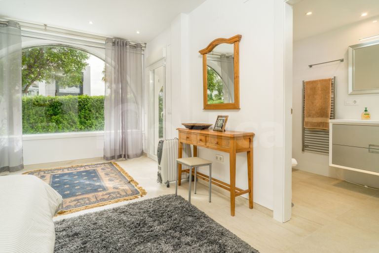 Town House for sale in Los Potros