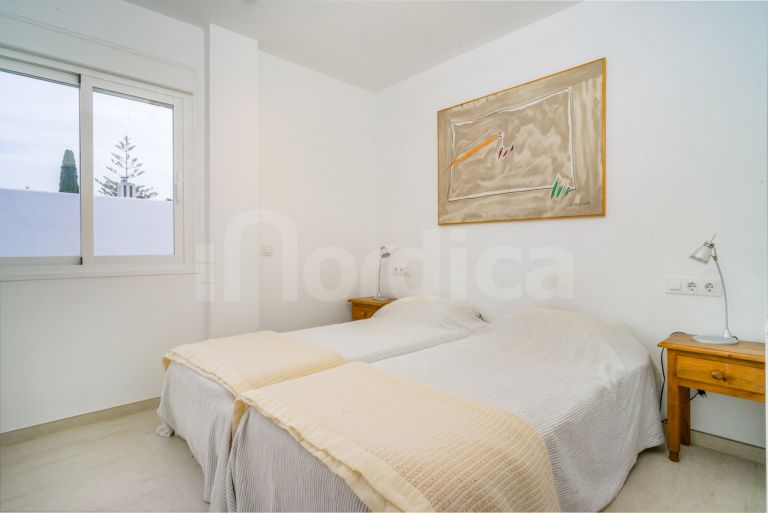 Town House for sale in Los Potros