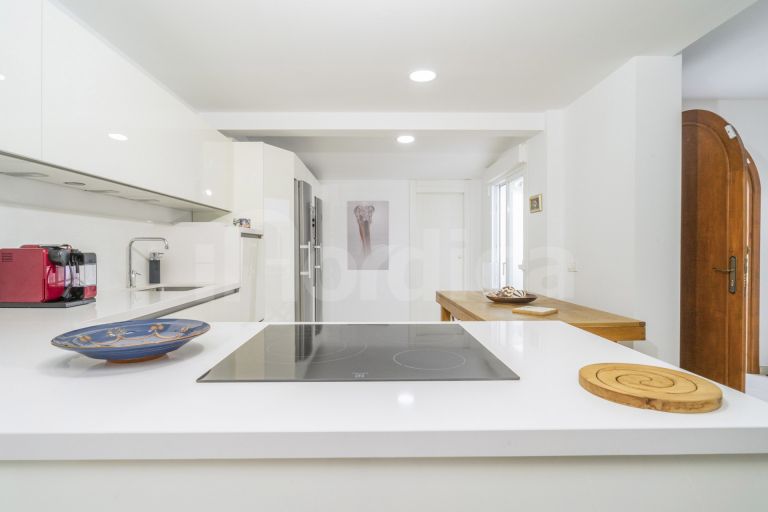 Town House for sale in Los Potros