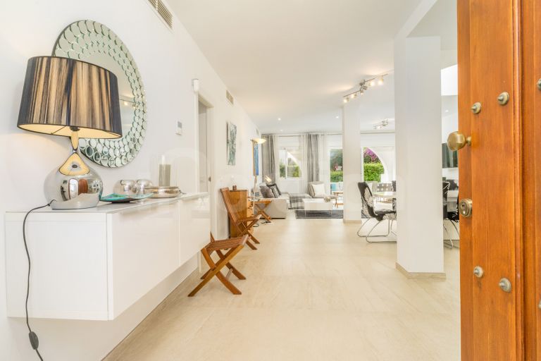 Town House for sale in Los Potros