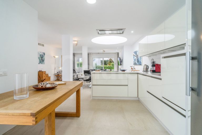 Town House for sale in Los Potros