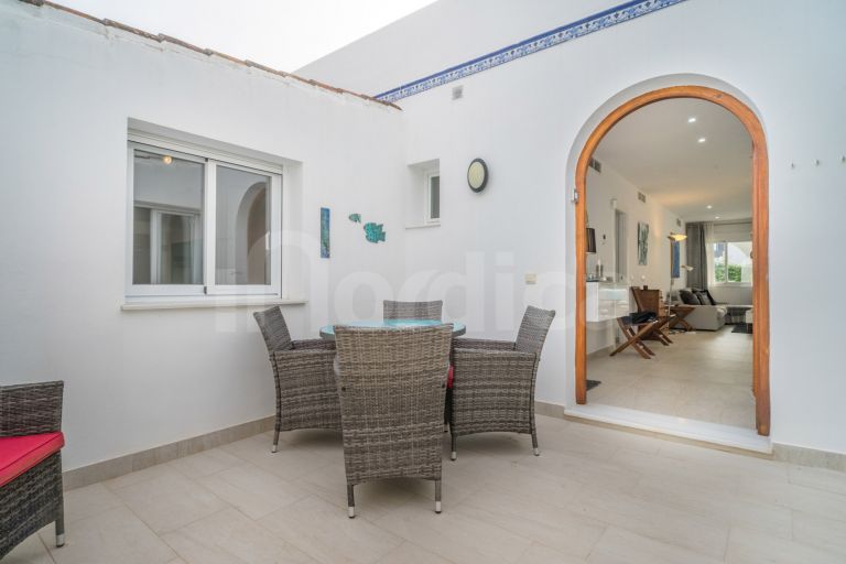 Town House for sale in Los Potros