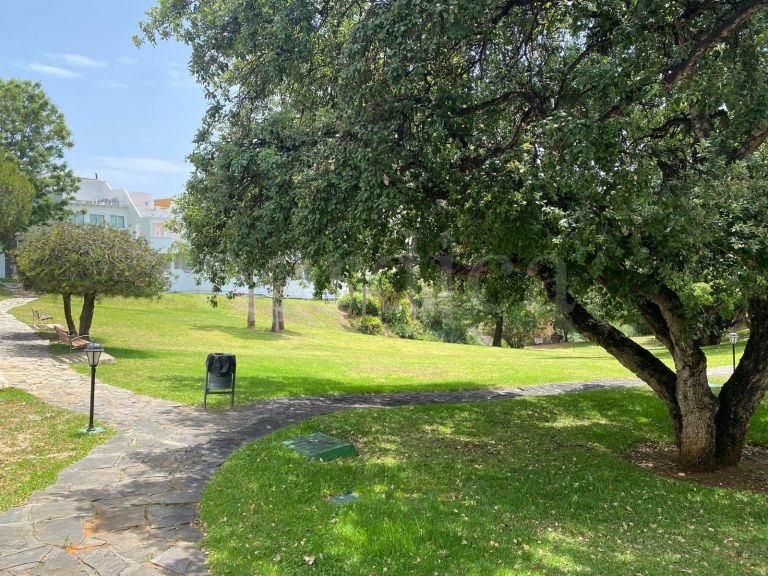 Radhus till salu i La Reserva de Marbella