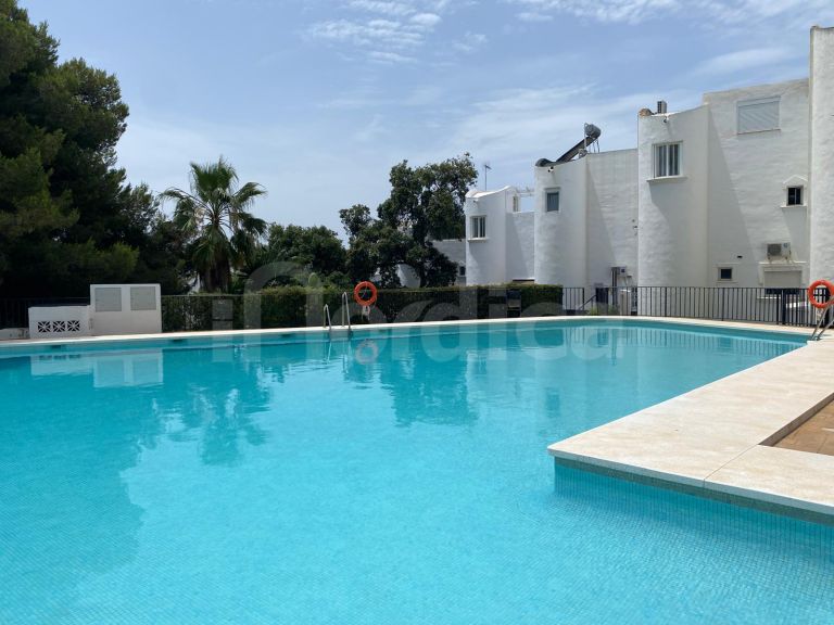 Reihenhaus mit 2 Schlafzimmern zum Verkauf in La Reserva de Marbella