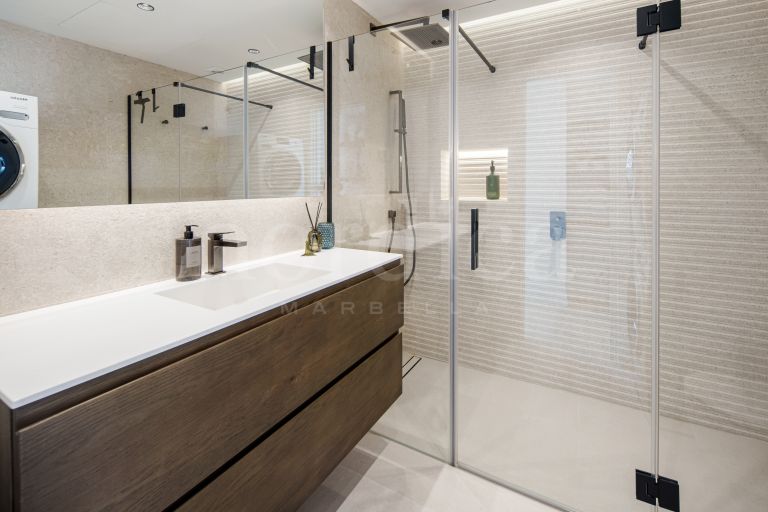 Duplex Penthouse for sale in Monte Halcones
