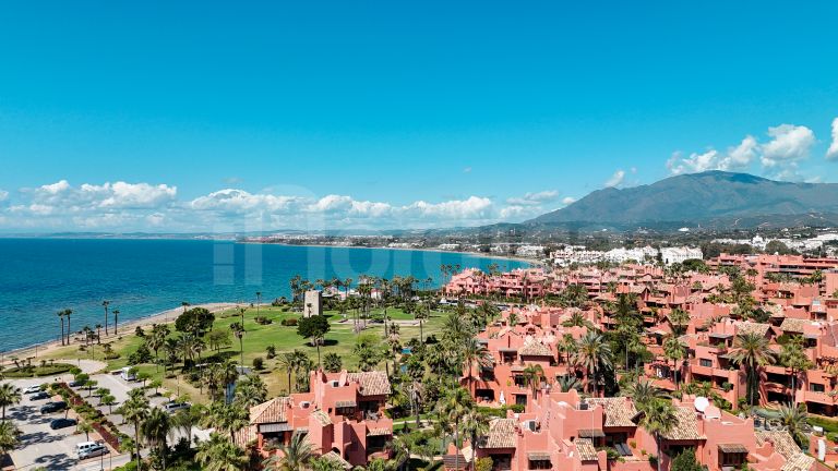 Zweistöckiges Penthouse zu verkaufen in Menara Beach