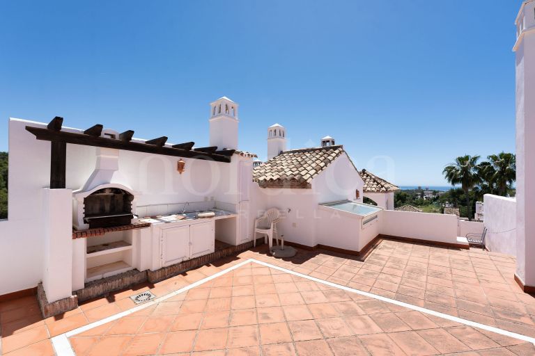Town House for sale in Last Green