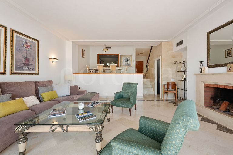 Town House for sale in Last Green