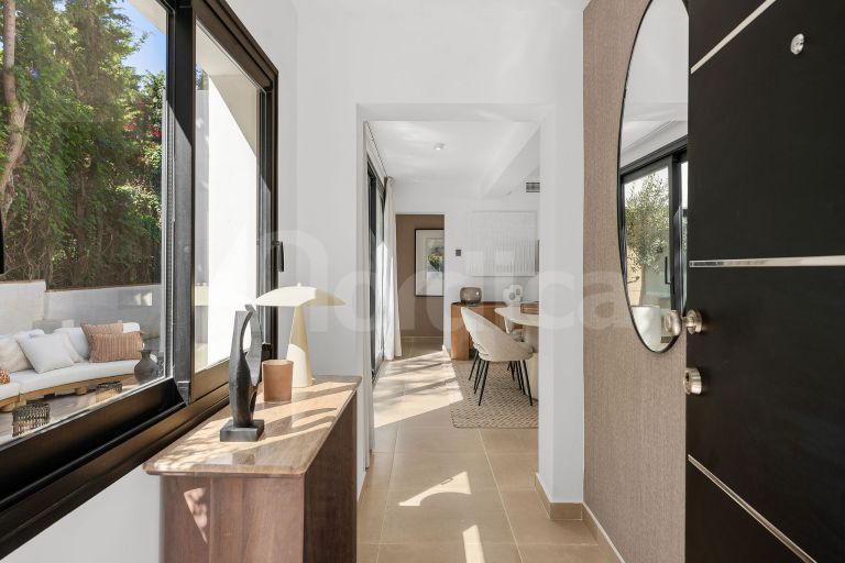 Elegant Renovated Villa in the Heart of Nueva Andalucía