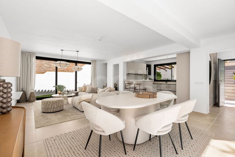 Elegant Renovated Villa in the Heart of Nueva Andalucía