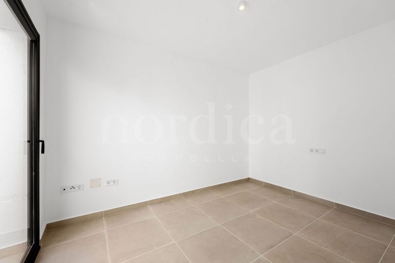 Villa zu verkaufen in Nueva Andalucia