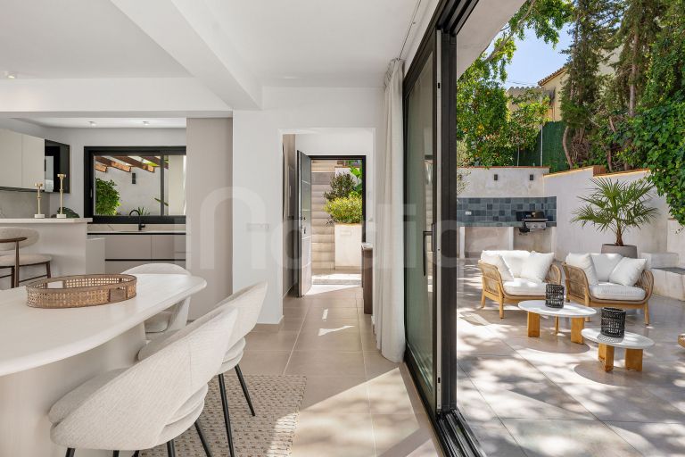 Elegant Renovated Villa in the Heart of Nueva Andalucía