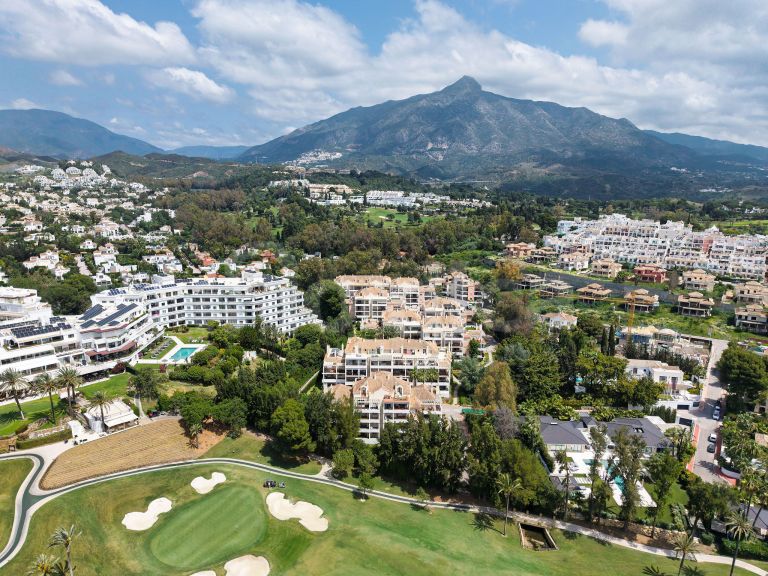 Markplanslägenhet till salu i River Garden