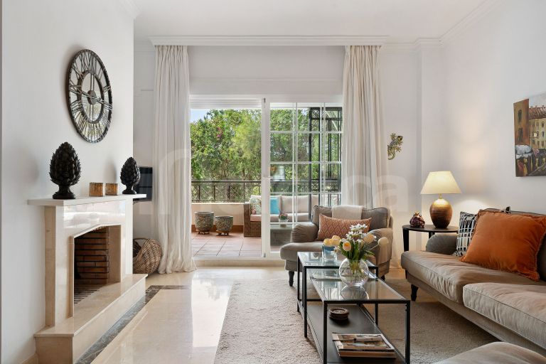 Markplanslägenhet till salu i River Garden