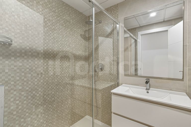 Apartamento Planta Baja en venta en Los Miradores del Sol