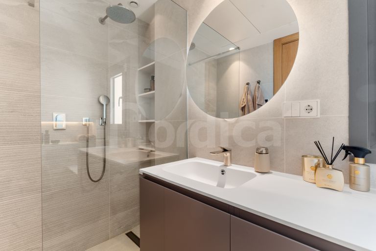 Takvåning till salu i Real de La Quinta