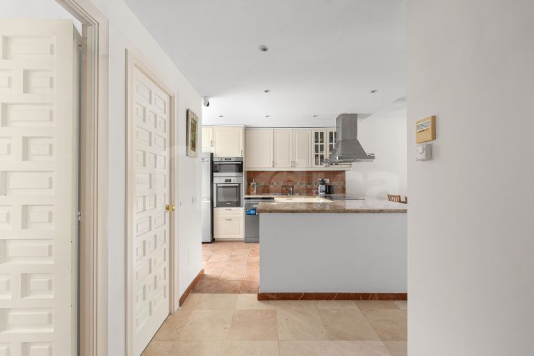 Radhus till salu i Aloha Sur 32