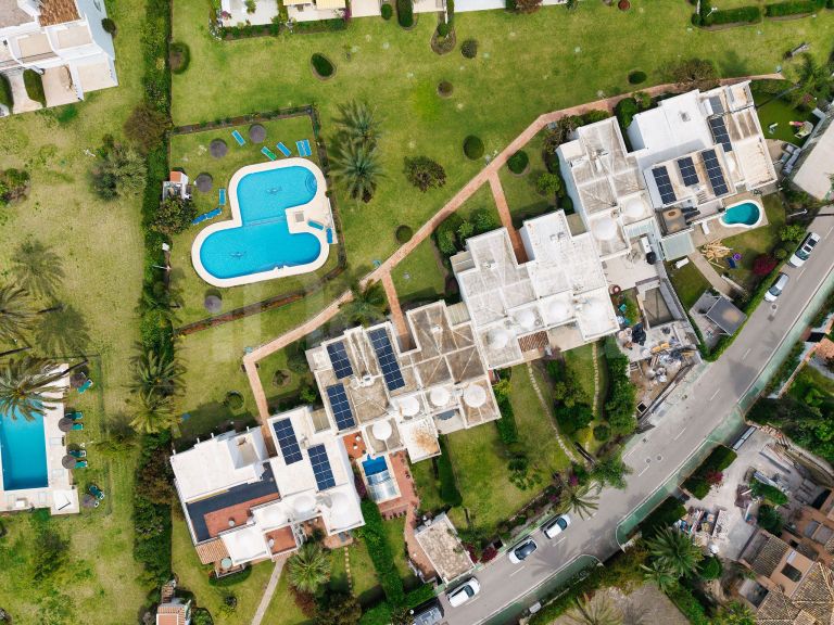 Radhus till salu i Aloha Sur 32