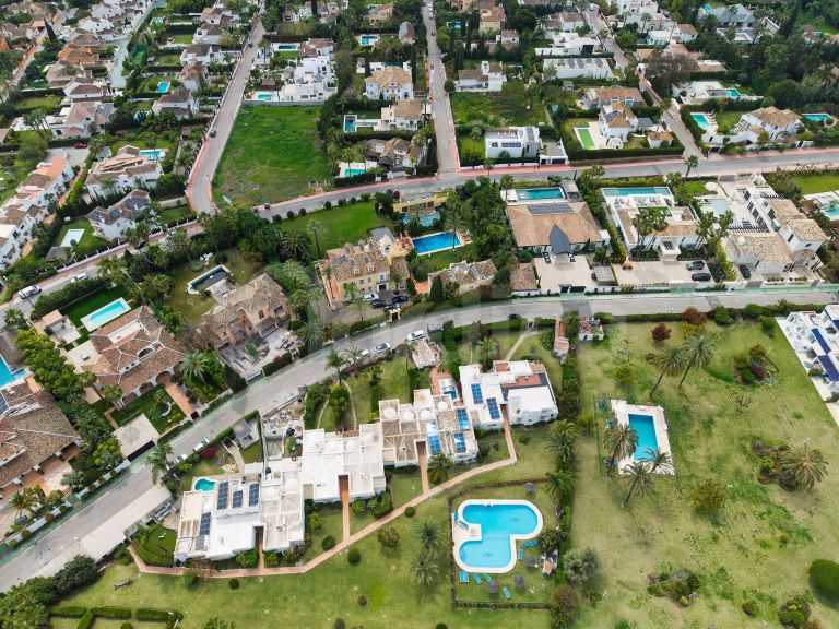 Radhus till salu i Aloha Sur 32