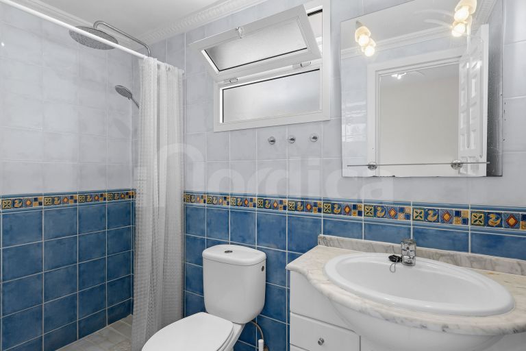 Radhus till salu i Aloha Sur 32