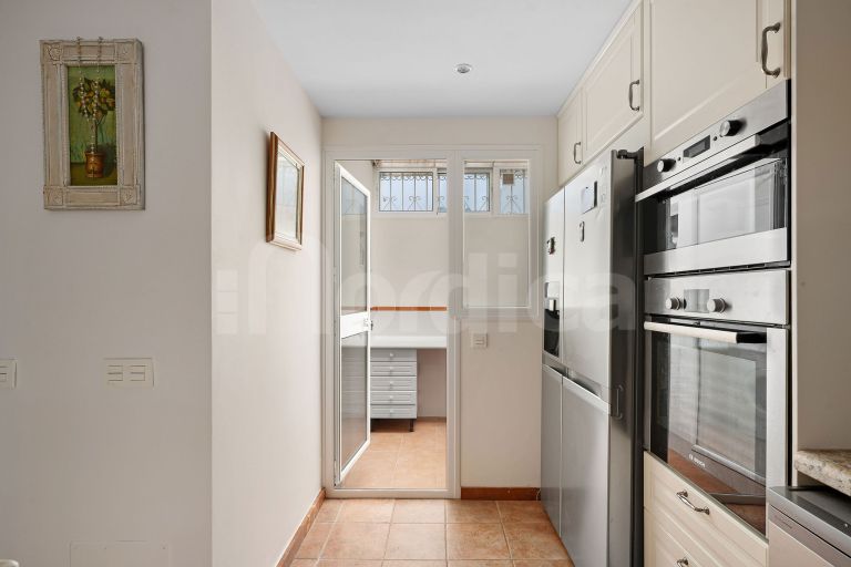 Radhus till salu i Aloha Sur 32