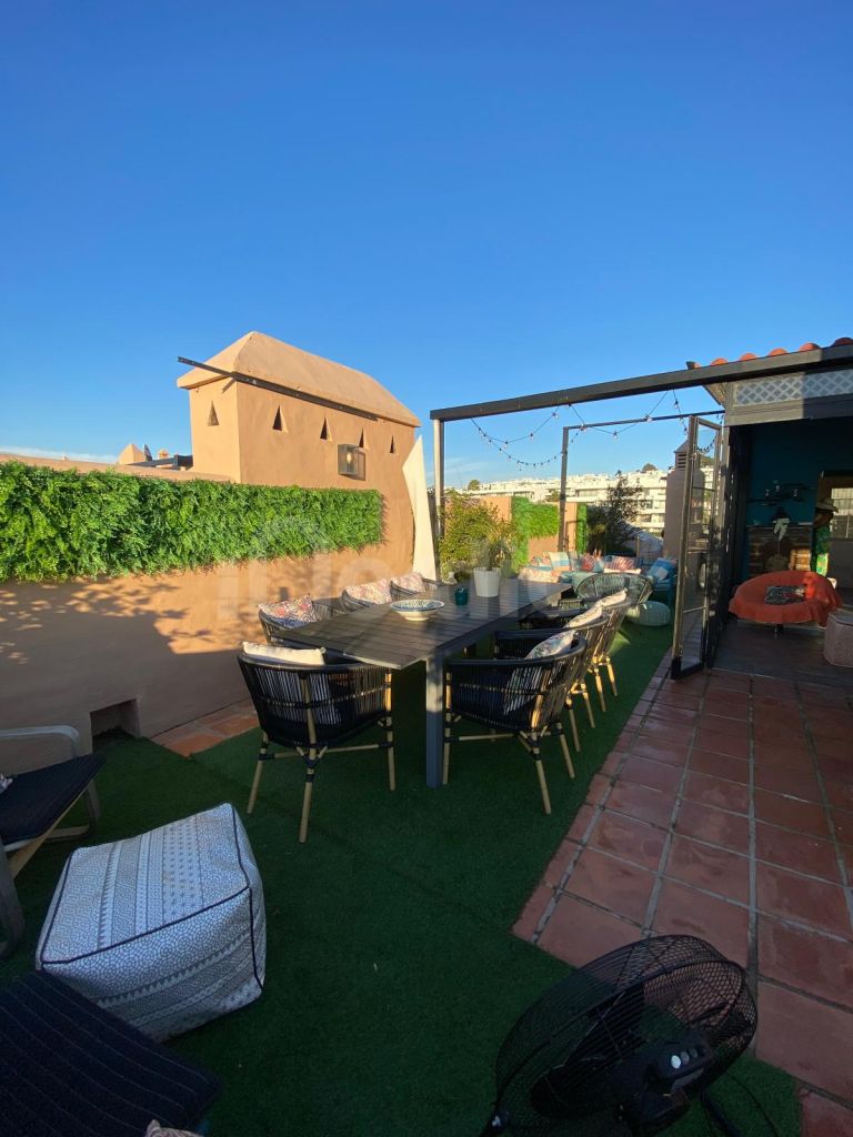 Tvåvånings takvåning till salu i Atalaya Hills