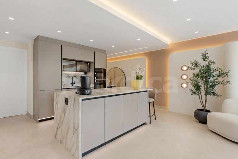 Markplanslägenhet till salu i Costalita