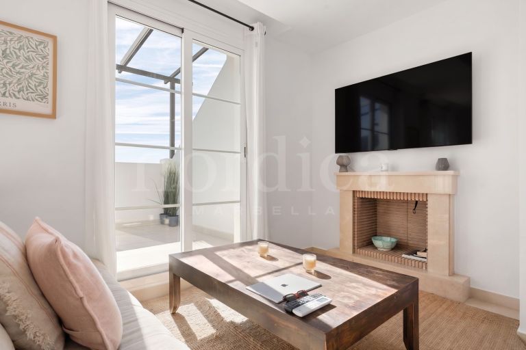 Zweistöckiges Penthouse zu verkaufen in Señorio de Aloha