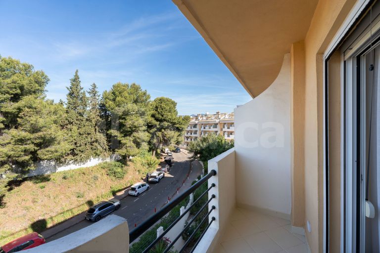 Duplex Penthouse for sale in Señorio de Aloha