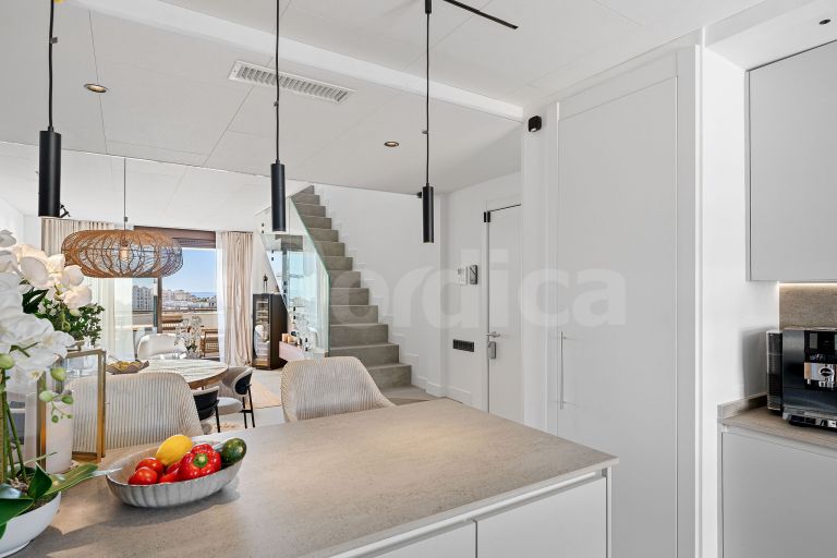 Takvåning till salu i Las Mesas