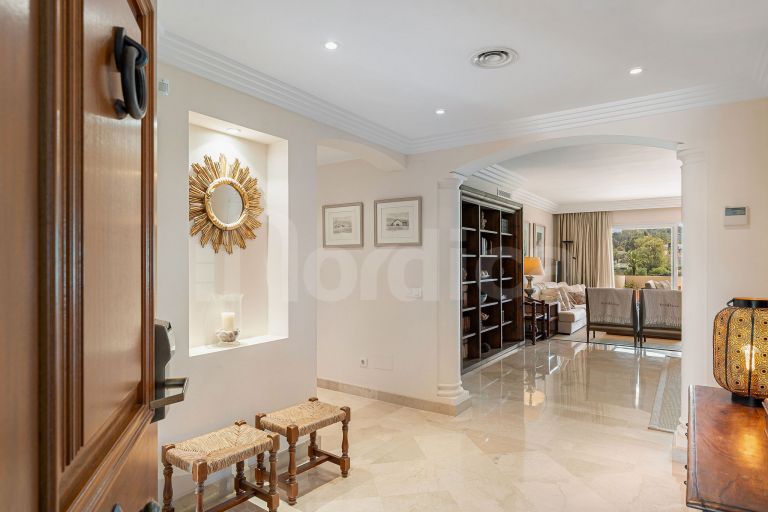 Elegant 3-Bedroom Apartment overlooking the golf course in secure development