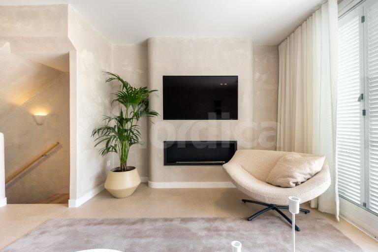 Radhus till salu i Bahia de Marbella