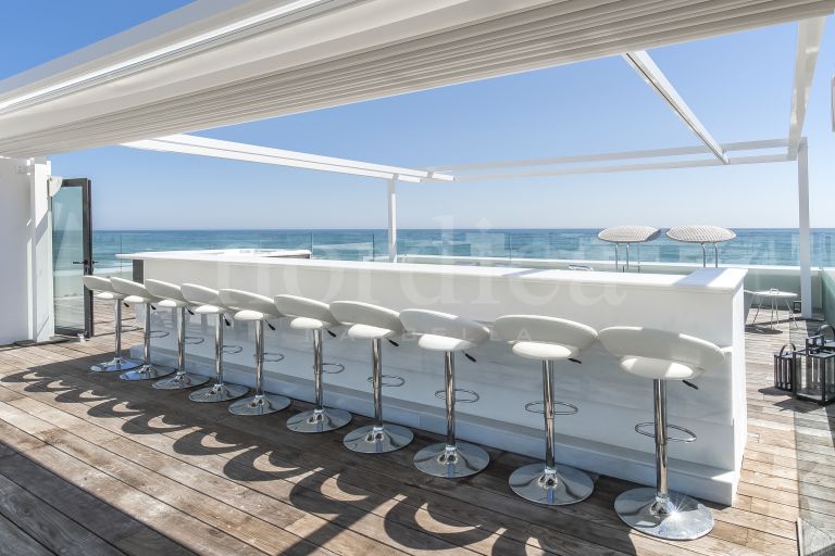 Villa till salu i Elviria Playa