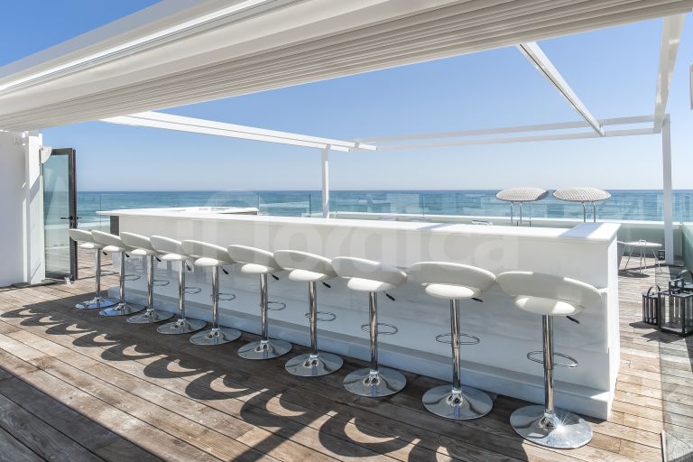 Villa till salu i Elviria Playa