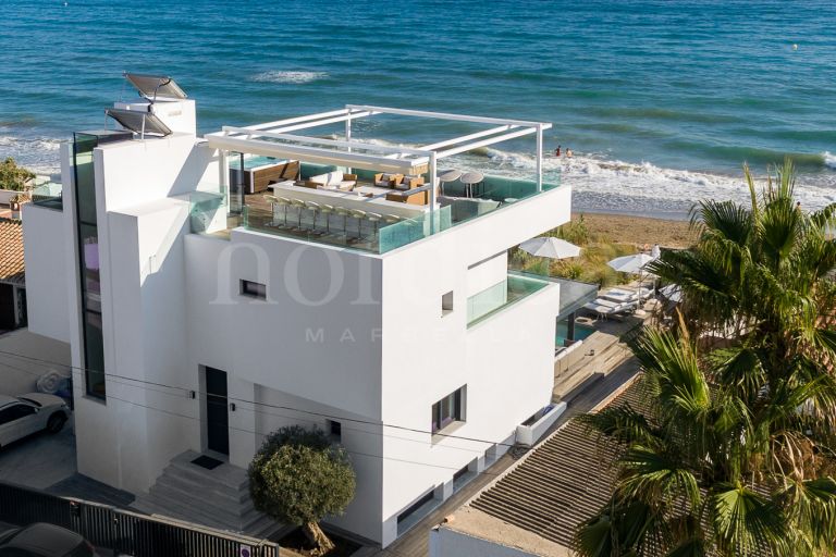 Villa till salu i Elviria Playa