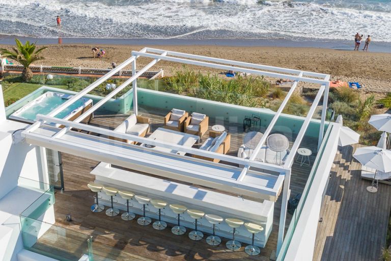 Villa till salu i Elviria Playa