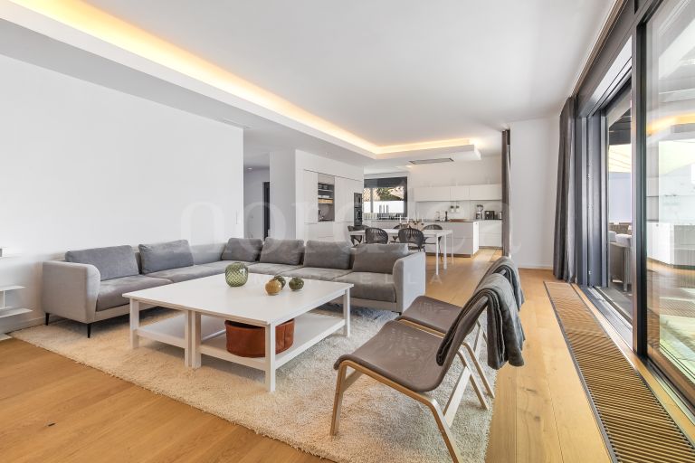Villa till salu i Elviria Playa