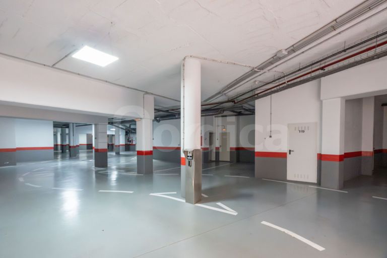 Turnkey Fully Refurbished Duplex Penthouse with Sea Views in the New Golden Mile