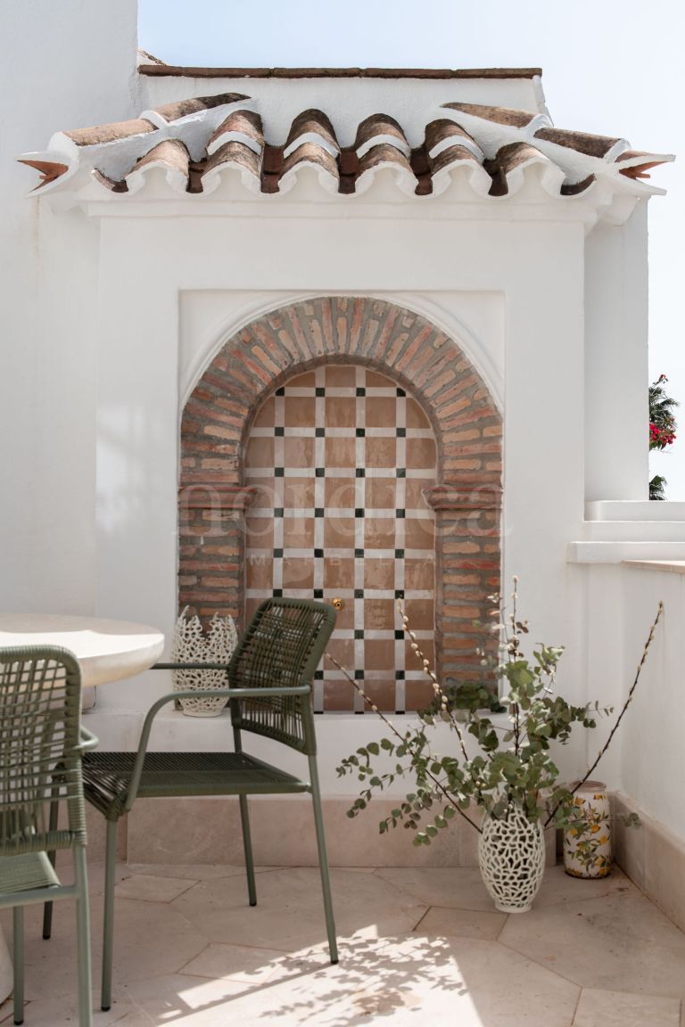 Town House for sale in Las Lomas del Marbella Club
