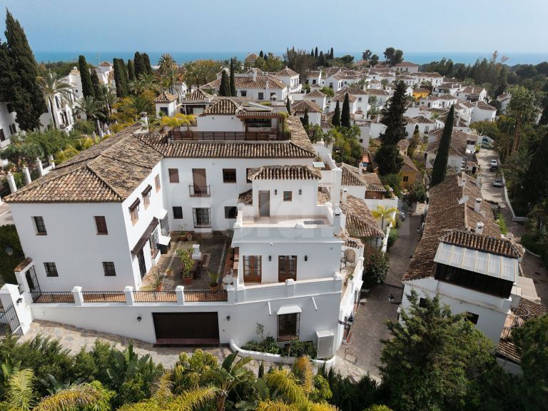 Radhus till salu i Las Lomas del Marbella Club