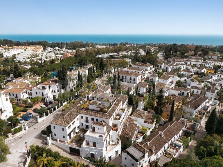 Radhus till salu i Las Lomas del Marbella Club
