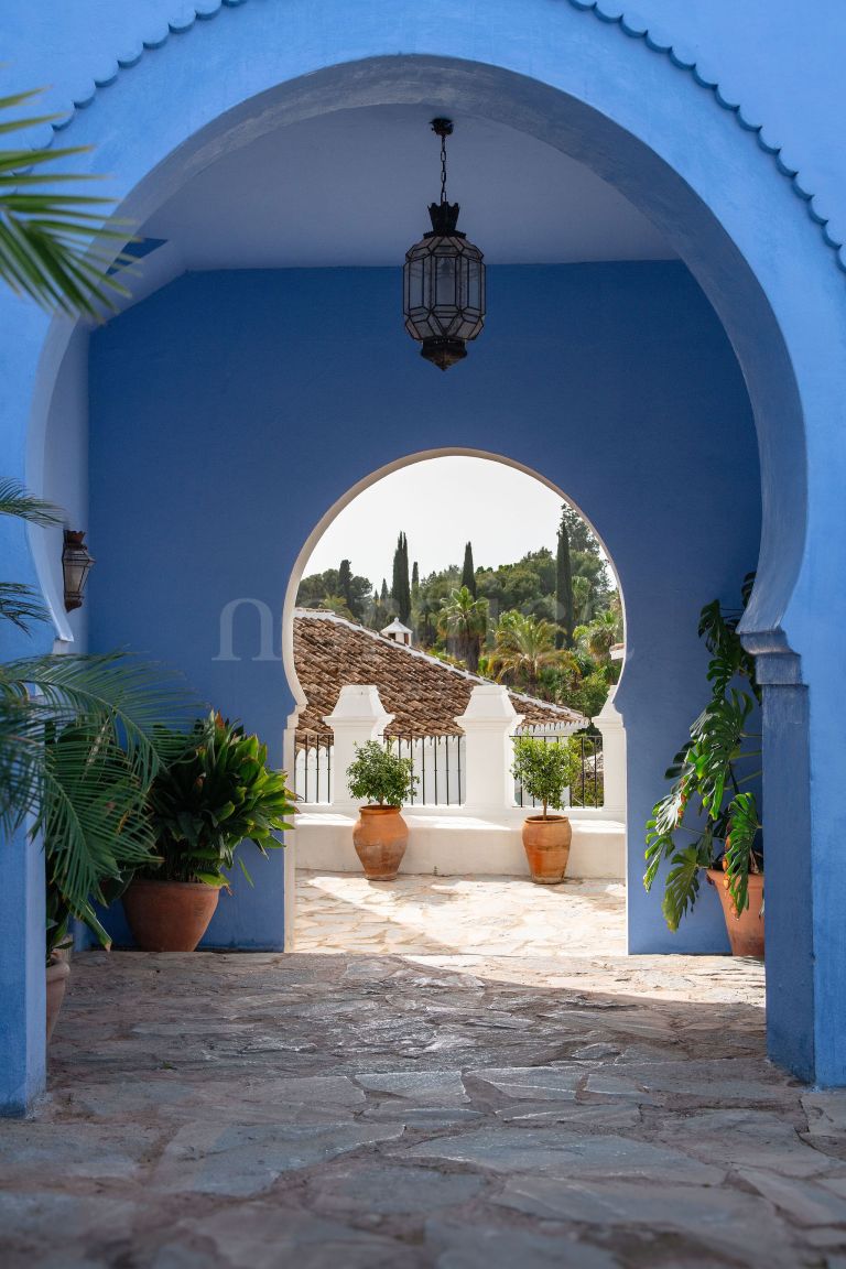 Town House for sale in Las Lomas del Marbella Club