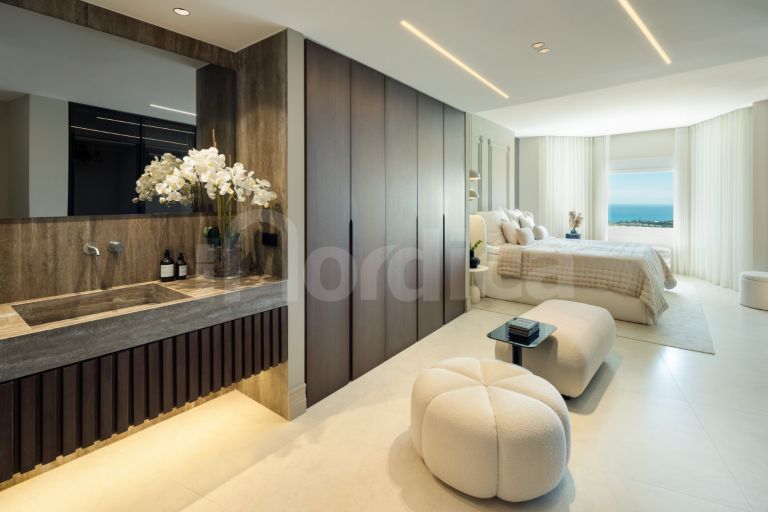 Tvåvånings takvåning till salu i Jardines Colgantes