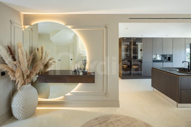 Tvåvånings takvåning till salu i Jardines Colgantes