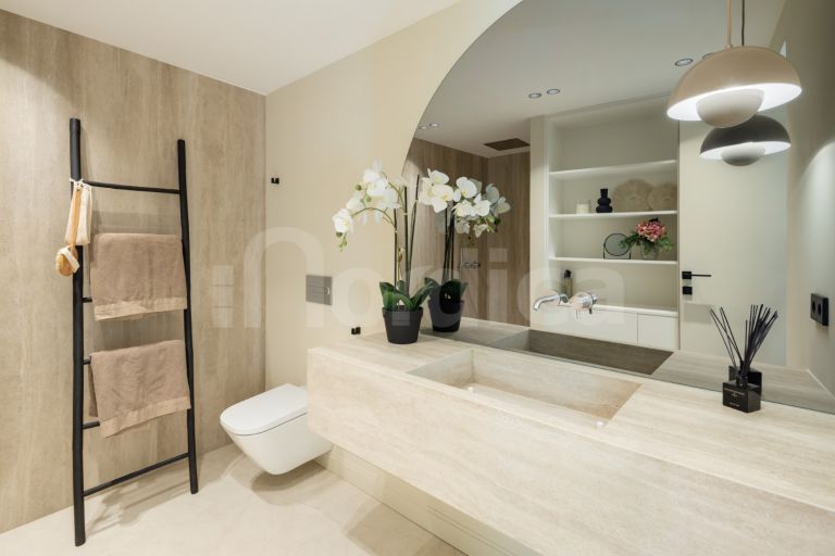 Tvåvånings takvåning till salu i Jardines Colgantes