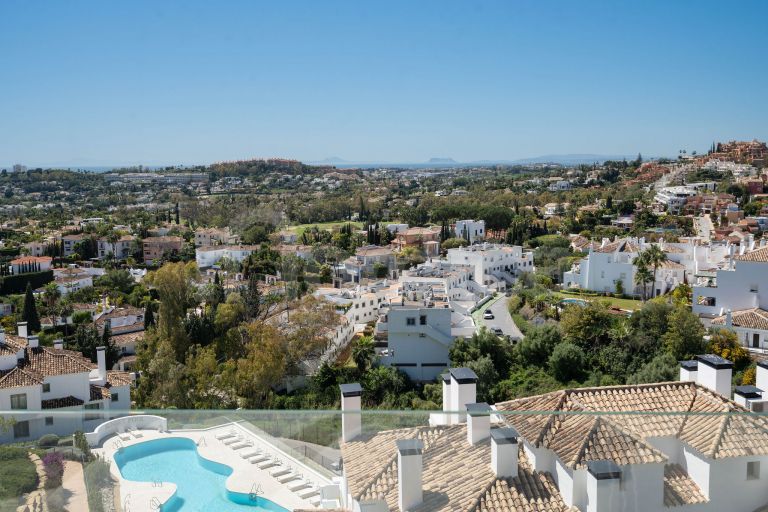 Elevated Living with Panoramic Sea Views and Exceptional Outdoor Space