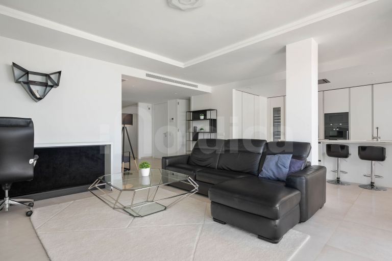 Elevated Living with Panoramic Sea Views and Exceptional Outdoor Space