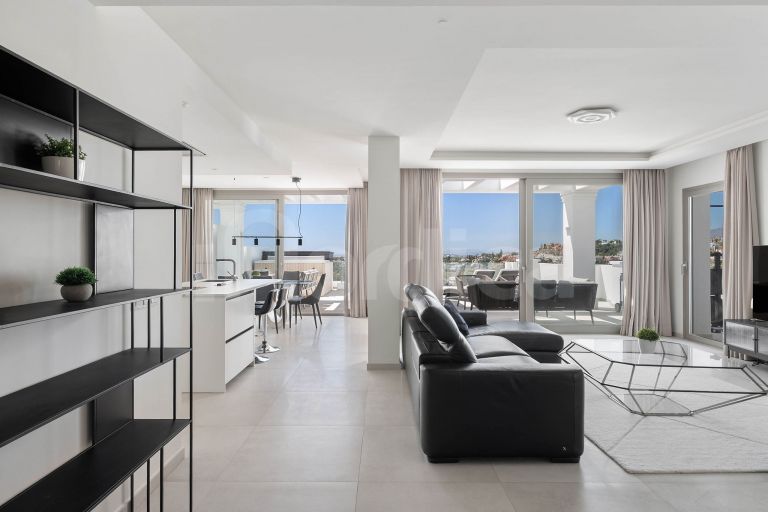 Elevated Living with Panoramic Sea Views and Exceptional Outdoor Space