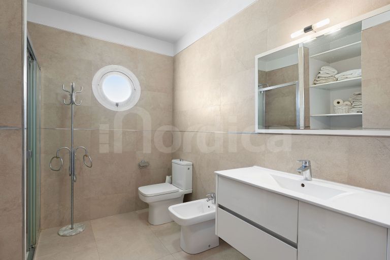 Elegant 4-Bedroom Villa for Sale in La Campana, Nueva Andalucía – Spacious Living Near Marbella