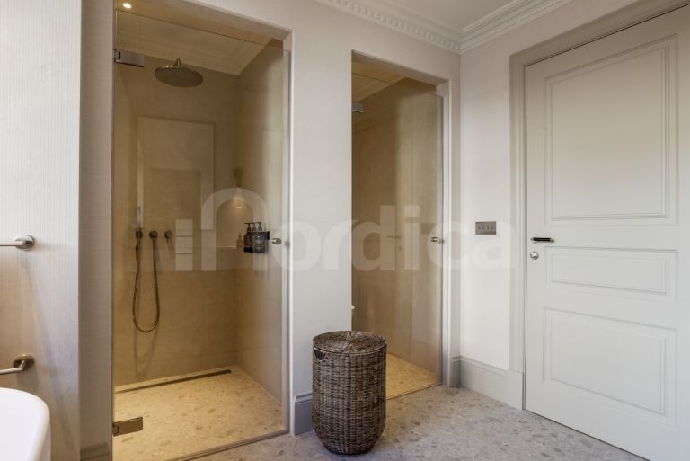 Villa en venta en Las Brisas